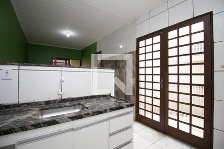 Casa para alugar com 65m², 2 quartos e 1 vagaCozinha
