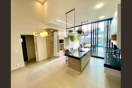 Casa de condomínio à venda com 210m², 3 quartos e 4 vagasFoto 01