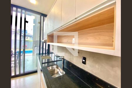 Casa de condomínio à venda com 210m², 3 quartos e 4 vagasFoto 25