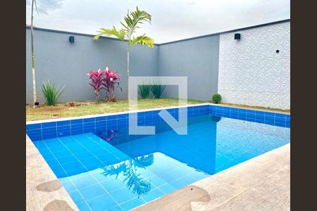 Casa de condomínio à venda com 210m², 3 quartos e 4 vagasFoto 40
