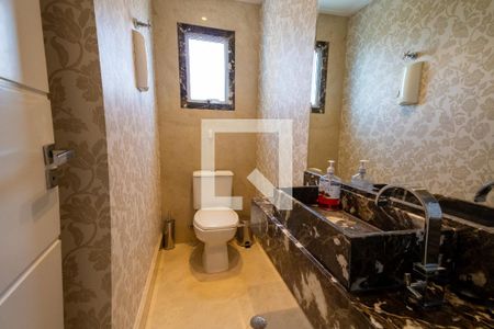 Apartamento à venda com 156m², 3 quartos e 3 vagasBanheiro 4