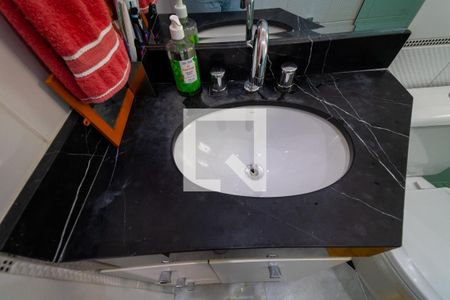 Apartamento à venda com 156m², 3 quartos e 3 vagasBanheiro 3