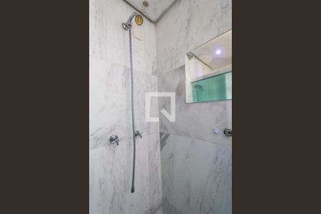 Apartamento à venda com 156m², 3 quartos e 3 vagasBanheiro do Quarto 1