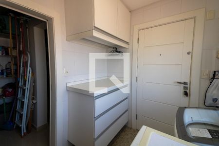 Apartamento à venda com 156m², 3 quartos e 3 vagasÁrea de Serviço