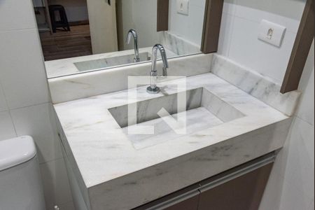 Banheiro de apartamento para alugar com 1 quarto, 32m² em Jardim da Glória, São Paulo