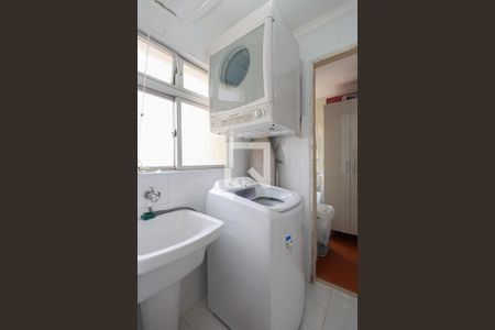 Apartamento à venda com 68m², 2 quartos e 1 vagaÁrea de serviço