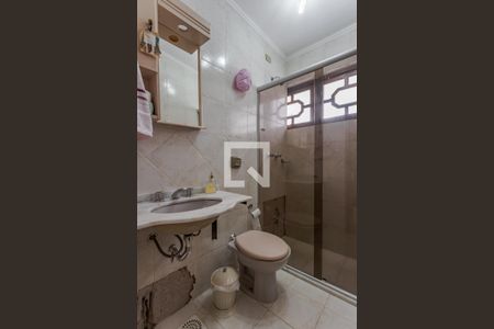 Casa à venda com 130m², 3 quartos e 2 vagas Casa à venda com 130m², 3 quartos e 2 vagasBanheiro