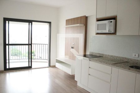 Sala/Cozinha de apartamento para alugar com 1 quarto, 65m² em República, São Paulo