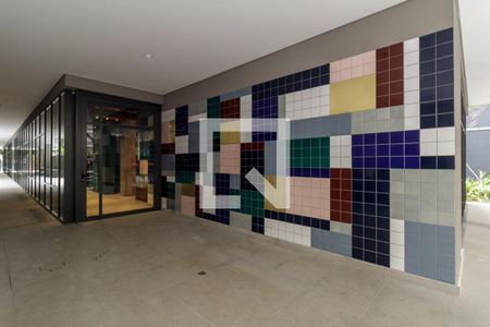 Apartamento para alugar com 65m², 2 quartos e 1 vagaÁrea comum - Hall Social