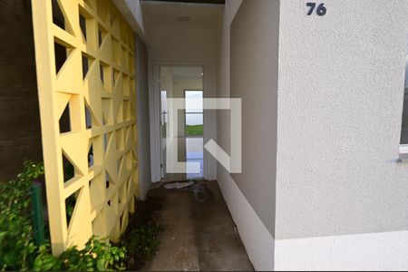 Casa de condomínio para alugar com 80m², 2 quartos e 2 vagasEntrada