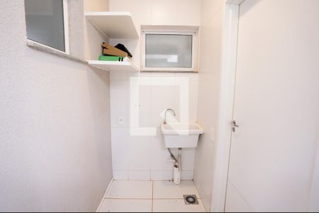 Casa de Condomínio para alugar com 2 quartos, 80m² em Jardins Bellagio, Aparecida de Goiânia