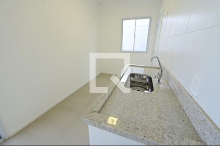 Casa de condomínio para alugar com 80m², 2 quartos e 2 vagasSala/Cozinha