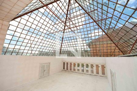 Casa à venda com 348m², 3 quartos e 3 vagasTerraço/Pirâmide