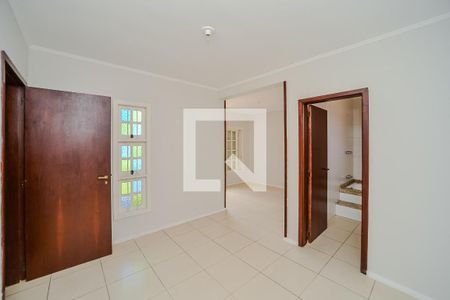Casa à venda com 348m², 3 quartos e 3 vagasSuíte