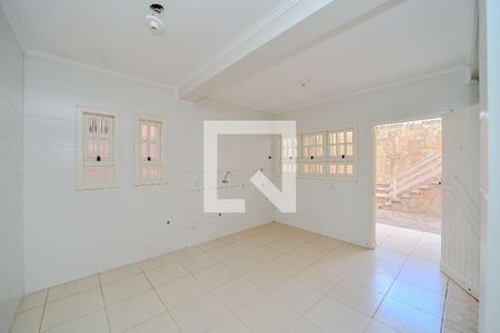 Casa à venda com 348m², 3 quartos e 3 vagasCozinha