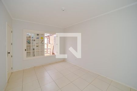 Casa à venda com 348m², 3 quartos e 3 vagasQuarto 2