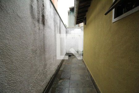 Casa de condomínio à venda com 324m², 3 quartos e 1 vagaFundos