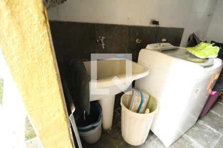 Casa de condomínio à venda com 324m², 3 quartos e 1 vagaÁrea de serviço