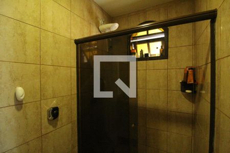 Casa de condomínio à venda com 324m², 3 quartos e 1 vagaBanheiro da suíte