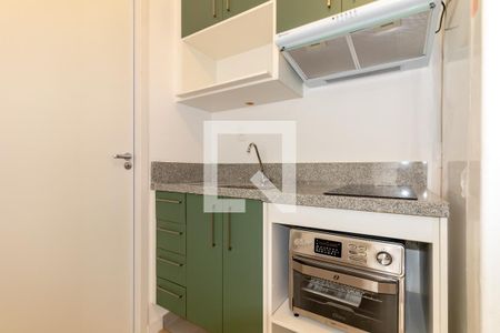 Cozinha de apartamento para alugar com 1 quarto, 30m² em Indianópolis, São Paulo