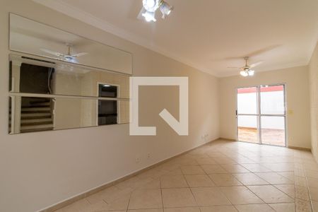 Sala de casa de condomínio à venda com 3 quartos, 110m² em Parque Taquaral, Campinas