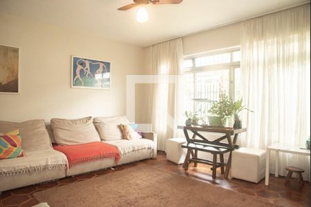 Sala de casa à venda com 3 quartos, 200m² em Indianópolis, São Paulo