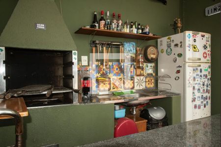 Casa à venda com 200m², 3 quartos e 2 vagasÁrea gourmet - Churrasqueira