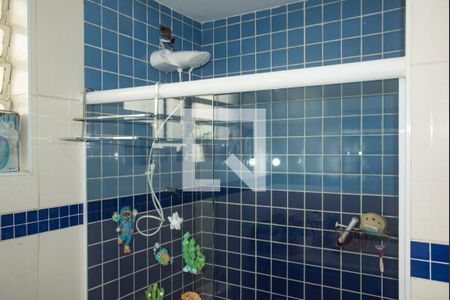 Casa à venda com 200m², 3 quartos e 2 vagasBanheiro