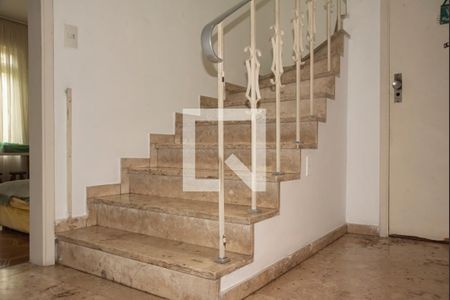 Sala de casa à venda com 3 quartos, 200m² em Indianópolis, São Paulo