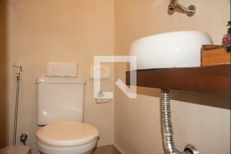 Casa à venda com 200m², 3 quartos e 2 vagasLavabo 