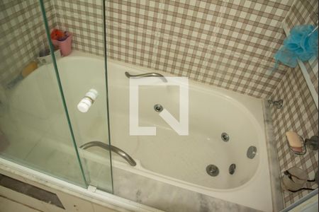 Casa à venda com 200m², 3 quartos e 2 vagasBanheiro da Suíte