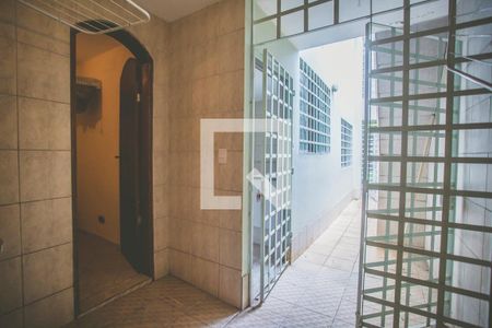 Casa à venda com 240m², 3 quartos e 3 vagasÁrea de Serviço