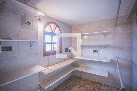 Casa à venda com 240m², 3 quartos e 3 vagasCloset
