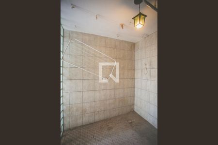 Casa à venda com 240m², 3 quartos e 3 vagasÁrea de Serviço