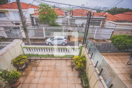 Casa à venda com 240m², 3 quartos e 3 vagasVista