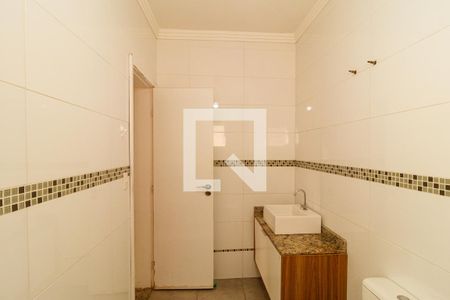 Casa para alugar com 300m², 4 quartos e 8 vagas Casa para alugar com 300m², 4 quartos e 8 vagasBanheiro da Suíte 2