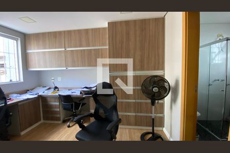 Apartamento para alugar com 256m², 5 quartos e 4 vagasQuarto Suíte 3