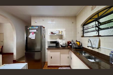 Casa à venda com 275m², 4 quartos e 2 vagasCozinha