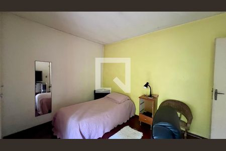 Casa à venda com 275m², 4 quartos e 2 vagasQuarto 3