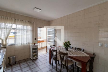 Casa à venda com 231m², 5 quartos e 6 vagasCasa 1 - Cozinha