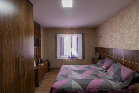 Casa à venda com 231m², 5 quartos e 6 vagasCasa 2 - Quarto 1