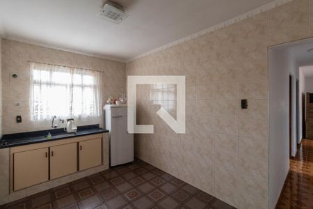 Casa à venda com 231m², 5 quartos e 6 vagasCasa 2 - Cozinha