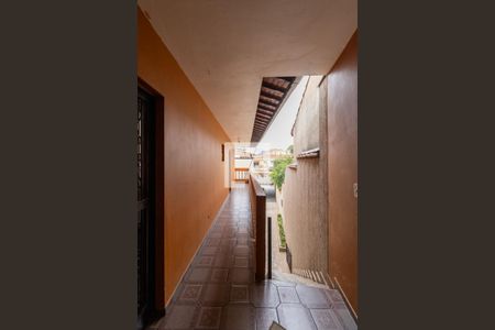 Casa à venda com 231m², 5 quartos e 6 vagasCasa 2 