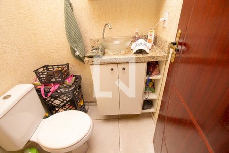 Casa à venda com 80m², 2 quartos e 1 vagaLavabo
