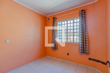 Casa à venda com 300m², 6 quartos e 4 vagas Casa à venda com 300m², 6 quartos e 4 vagasQuarto 5