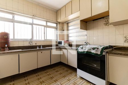 Casa para alugar com 300m², 3 quartos e 5 vagas Casa para alugar com 300m², 3 quartos e 5 vagasCozinha