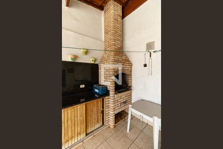 Casa para alugar com 300m², 3 quartos e 5 vagas Casa para alugar com 300m², 3 quartos e 5 vagasÁrea da Quintal