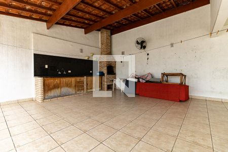 Casa para alugar com 300m², 3 quartos e 5 vagas Casa para alugar com 300m², 3 quartos e 5 vagasÁrea da Quintal