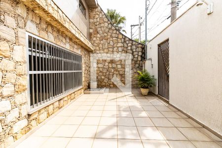 Casa para alugar com 300m², 3 quartos e 5 vagas Casa para alugar com 300m², 3 quartos e 5 vagasQuintal