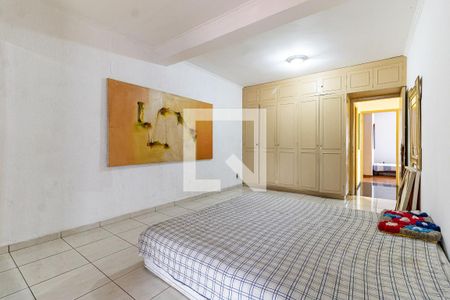 Casa para alugar com 300m², 3 quartos e 5 vagas Casa para alugar com 300m², 3 quartos e 5 vagasSuíte 1